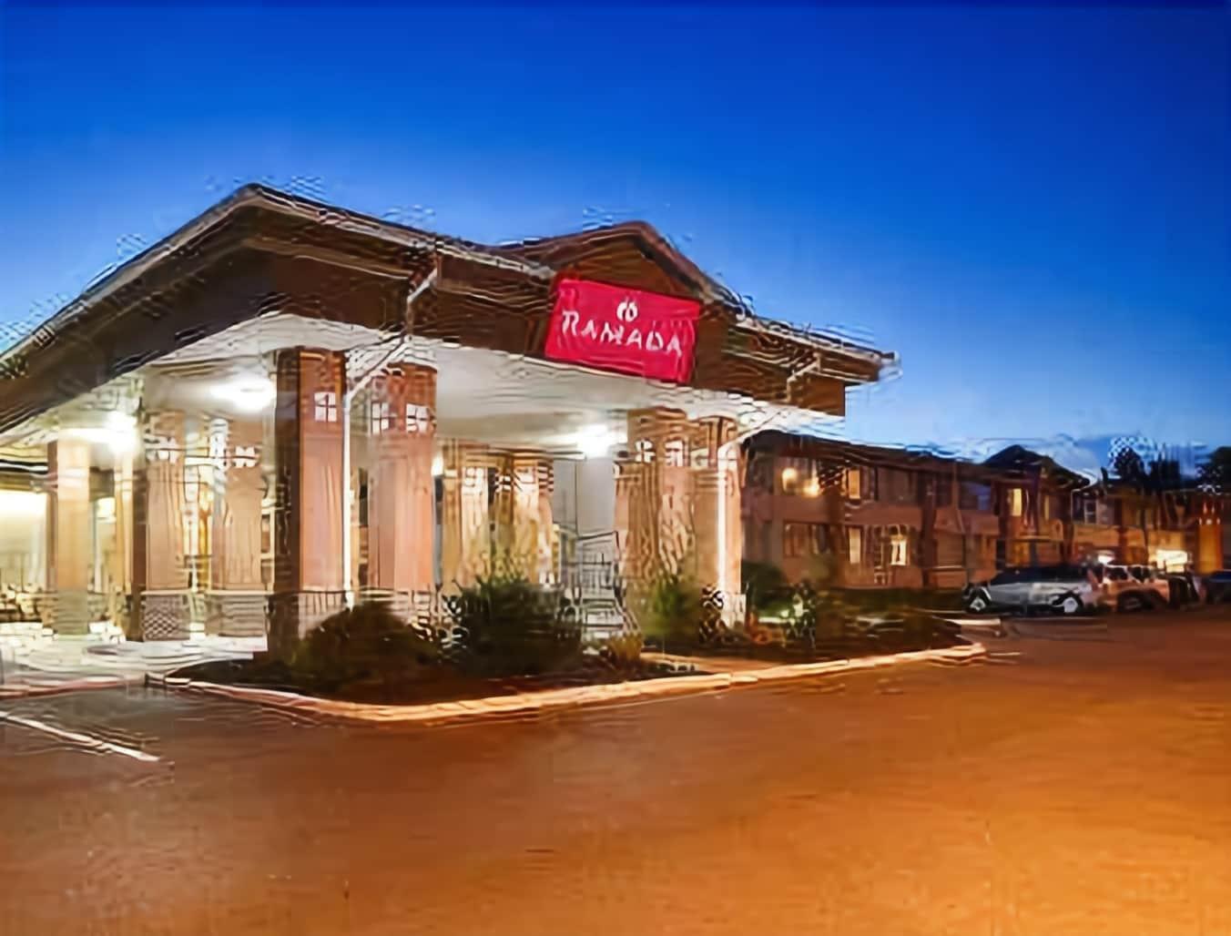 Quality Inn & Suites East Syracuse - Carrier Circle Eksteriør billede